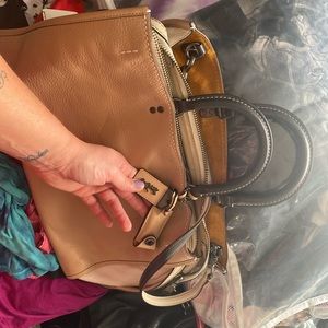 Coach rouge hand bag